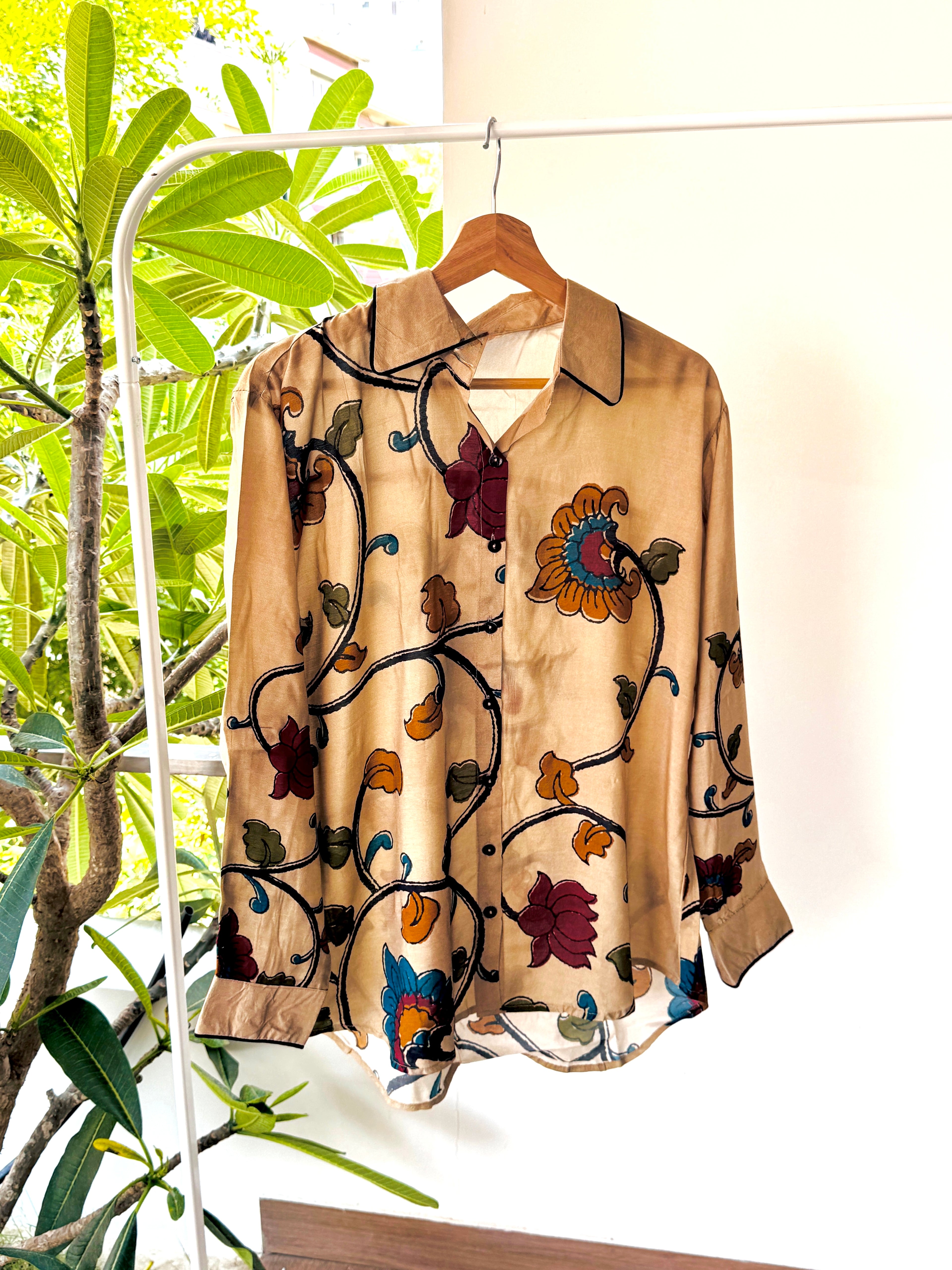 Tanvi- Pure crepe shirt with Kalamkari print