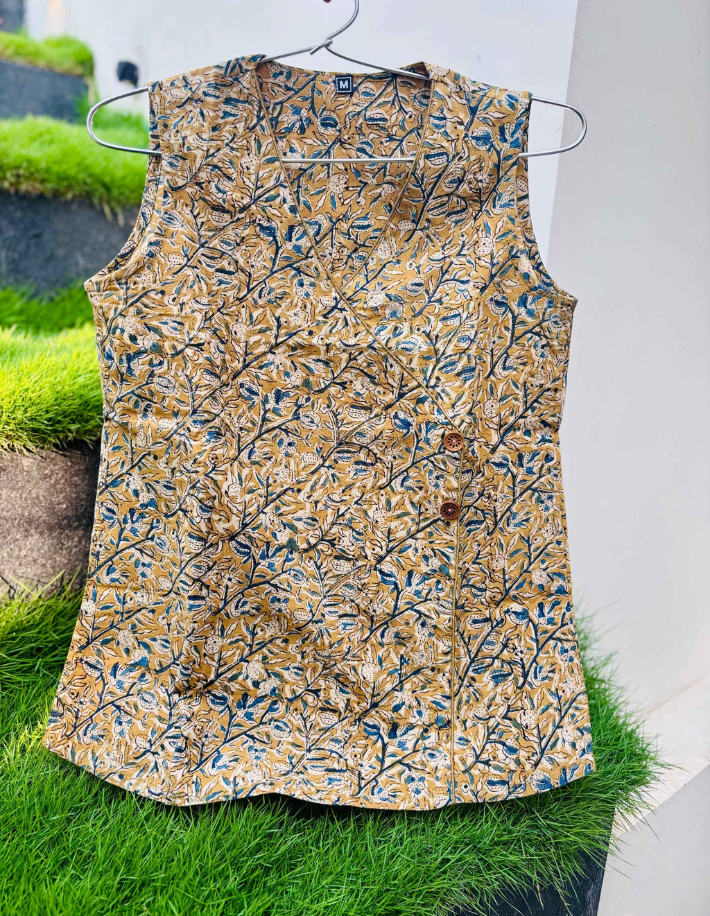 Siya - Hand block printed kalamkari sleeveless short top